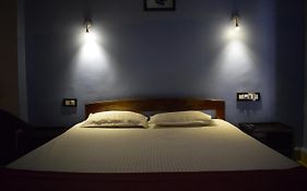 Sanrit Hotel