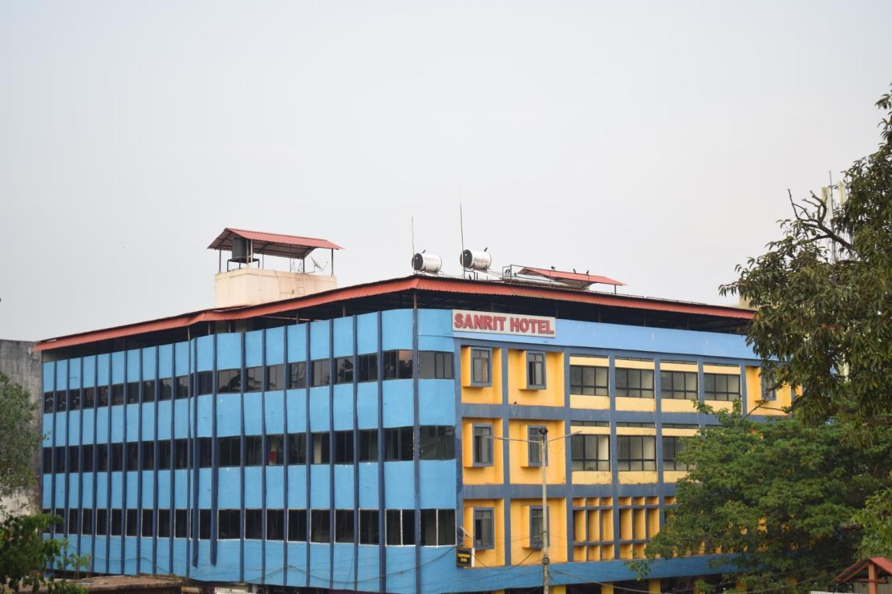 Sanrit Hotel GOA Exterior photo