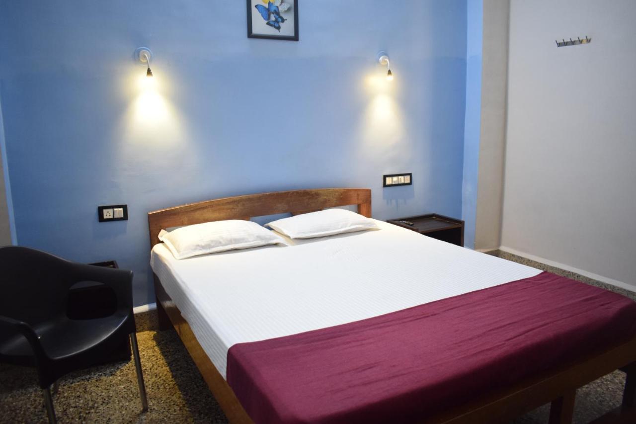 Sanrit Hotel GOA Exterior photo